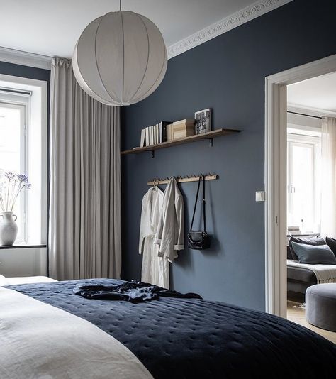 Bedroom Inspiration Dark, Dark Blue Walls Bedroom, Bedroom Inspirations Color, Blue Walls Bedroom, Blue Grey Bedroom, Bedroom Inspirations Dark, Dark Blue Bedroom Walls, Light Blue Bedroom, Blue Gray Bedroom