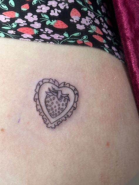 Matching Strawberry Tattoo, Strawberry Best Friend Tattoo, Vintage Strawberry Tattoo, Strawberry Tramp Stamp, Strawberry Tatoos Black, Two Strawberries Tattoo, Strawberry Heart Tattoo, Cute Tattoos Strawberry, Strawberry Shortcake Tattoo