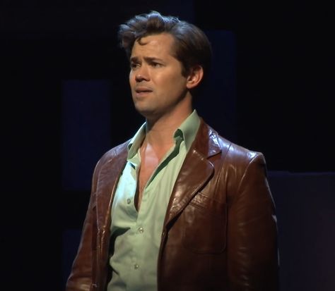 Andrew Rannells Wallpaper, Faiyx Falsettos, Andrew Rennalls, Whizzer Falsettos, Andrew Rannells Falsettos, Falsettos Cast, Prom Costume, Legally Blonde Musical, Christian Borle