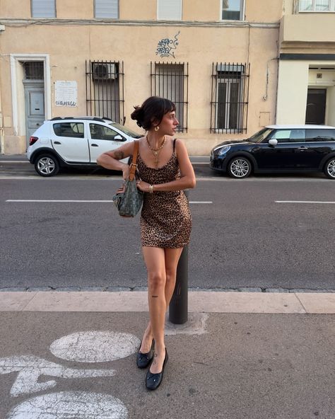 rebeca oksana | summer ain’t over yet 🥖🌞🎀🇫🇷 | Instagram Rebeca Oksana, Summer Inspo, Street Style, Instagram