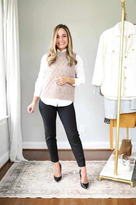 Five Petite-Friendly Outfits for the Office - Pumps & Push Ups Business Casual Petite Women, Court Outfit Women, Formal Dress Outfit, Court Outfits, Petite Winter Outfits, Formal Outfit Ideas, Timeless Office, Outfits For The Office, Petite Work Outfits