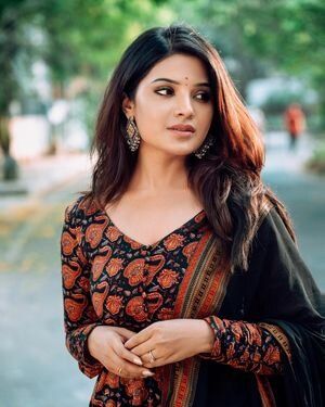 Woman Face Photography, Face Photography, Photo Pose Style, South Actress, Saree Look, All Images, Latest Pics, Actress Photos, Bollywood Fashion