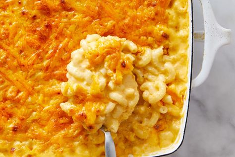 Mac And Cheese Recipes, Macaroni Cheese Recipes, Cheddar Cheese Sauce, Making Fried Chicken, Cheese Homemade, Salmon Potato, Mac Cheese Recipes, Fried Chicken Sandwich, Lunch Appetizers