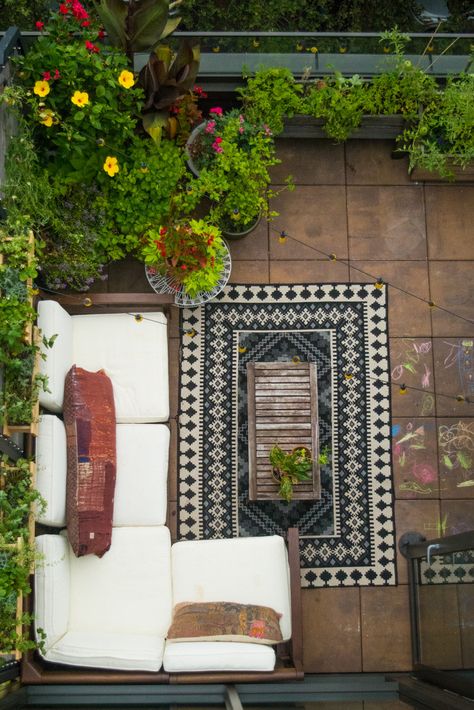 Backyard Sandbox, Roof Garden Design, Concrete Patio Designs, Rooftop Design, Outdoor Patio Space, Luxury Garden, Backyard Lighting, Vegetable Garden Design, Rooftop Garden