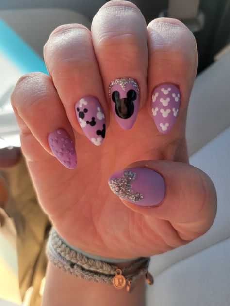 Disney Nails Glitter, Matte Disney Nails, Disney Nails Purple, Nail Designs For Disney World, Disney Nails Colorful, Disney 100 Nails, Disney 100 Years Nails, Disney Vacation Nails, Disney Wedding Nails