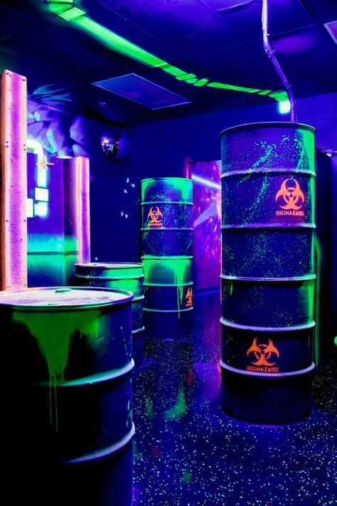 Nightclub Design, Blacklight Party, Neon Room, Laser Tag, Neon Aesthetic, Glow Party, Skin Glow, Neon Party, Neon Art