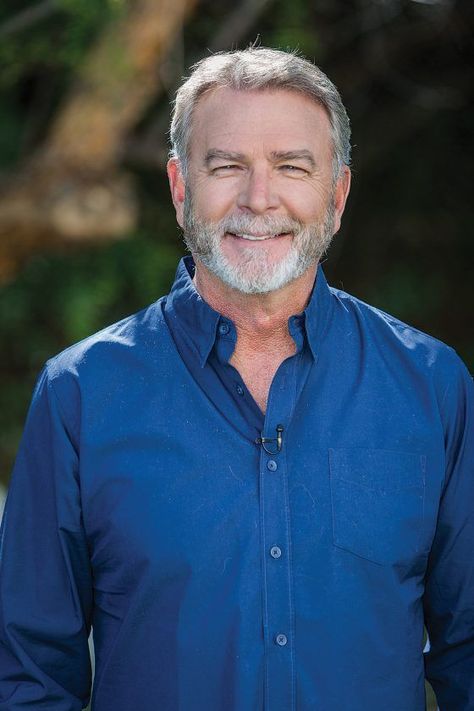 HAPPY 64th BIRTHDAY to BILL ENGVALL!! 7/27/21 Born William Ray Engvall Jr., American comedian and actor best known for his work as a stand-up comic, his signature "Here's Your Sign" bit, and as a member of the Blue Collar Comedy group. Happy 64th Birthday, Bill Engvall, 64th Birthday, Stand Up, Collar, Birthday, Blue