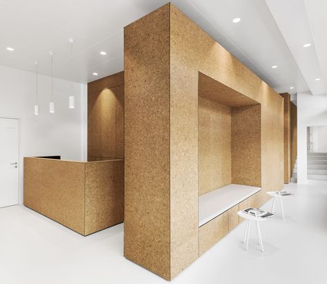 Image 67 of 67 from gallery of Could Cork Be Nature’s Answer to Our Environmental and Construction Needs?. © Andrin Winteler, Burobureau Cork Wall, Cork Flooring, London Apartment, Commercial Architecture, Kamikaze, Partition Wall, Office Interior, Best Interior Design, Black Walls