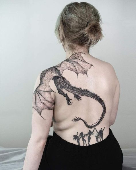 Dragon Tattoo Shoulder, Dragon Tattoo Chest, Black Dragon Tattoo, Dragon Tattoo Meaning, Dragon Tattoo Ideas, Red Dragon Tattoo, Dragon Tattoo For Women, Wicked Tattoos, Dragon Tattoo Designs