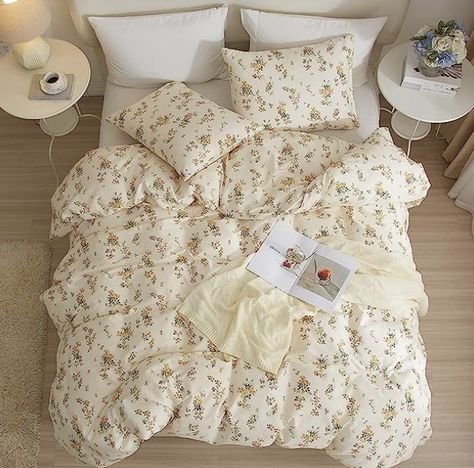 Floral Duvet Cover Aesthetic, Comforter Sets Aesthetic, Comforter Sets White, Floral Bedsheets, Bedding Sets Full, Dog Bedroom, Laura Ashley Bedding, Flower Comforter, Embroidered Duvet Cover