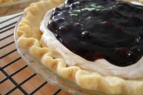 Blueberry Banana Pie Cream Cheeses, Blueberry Banana Cream Cheese Pie, Blueberry Banana Cheesecake, Blueberry Banana Cream Pie, Blueberry Banana Pie Recipe, Banana Cream Cheese Pie, Blueberry Banana Pie, Banana Pie Recipe, Blueberry Cream Cheese Pie