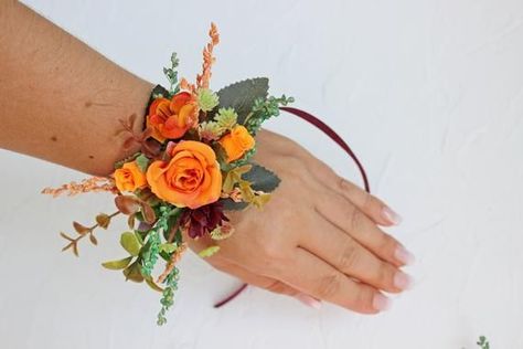 Burnt Orange Corsage, Burnt Orange Boutonniere, Orange Corsage, Burnt Orange Flowers, Orange Boutonniere, Prom Flowers Corsage, Flower Girl Wreaths, Wrist Corsage Prom, Nerd Wedding