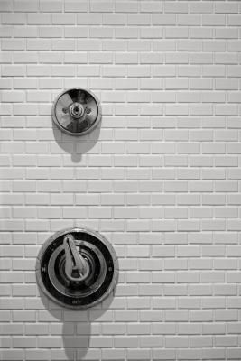 Bathtub Shower Remodel, Diy Tile Shower, Tub To Shower Remodel, Shower Remodel Diy, Small Shower Remodel, Shower Insert, Custom Tile Shower, Shower Inserts, Walk In Shower Designs