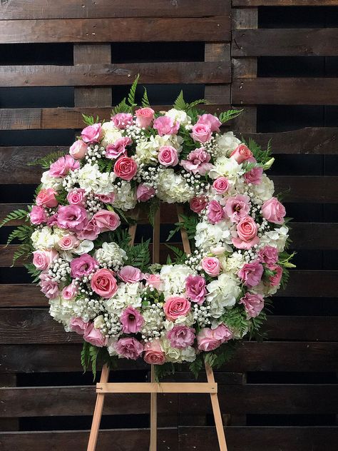 Floral Wreaths | lupitasflowers Wreaths For Funerals, Flower Reef, Headstone Flowers, Luxury Flower Arrangement, Floral Skirts, Floral Wreaths, Church Flowers, Special Flowers, Sympathy Flowers