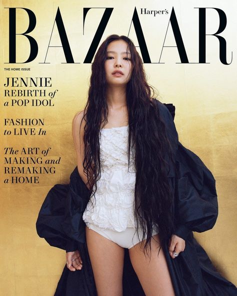 BLACKPINK's Jennie is featured in Harper's Bazaar US, captivating fans with her mesmerizing beauty Zoe Ghertner, Harpers Bazaar Magazine, Bazaar Magazine, The Black Label, All Eyes On Me, Harper’s Bazaar, Pop Idol, Jennie Lisa, Harper's Bazaar