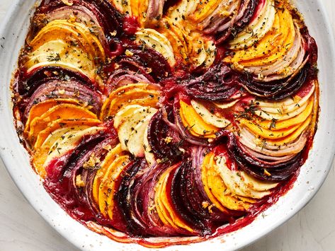 Root Vegetable Side Dishes, Meatless Thanksgiving Recipes, Vegetable Tian Recipes, Root Vegetable Bake Recipes, Vegan Root Vegetable Recipes, Root Vegetable Bake, Tian Recipe, Root Vegetable Tian, Cheesy Root Vegetable Gratin