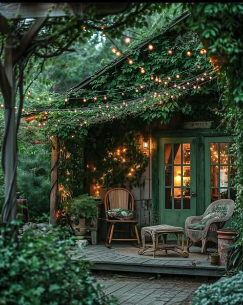 Angelslove Garden Cottage Aesthetic, Cottage Core Yard Ideas, Witch Cottage Exterior, Cottage Core Houses, Cottage Porch Ideas, Forest Fairy Cabin, Cottage Core House Exterior, Fairy House Aesthetic Inside, Greenhouse Aesthetic Bohemian