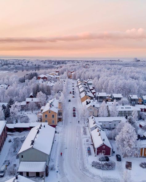 Snowfall Photography, Oulu Finland, European Bucket List, Nordic Nature, Nordic Aesthetic, Finland Travel, Winter Mood, Ski Season, Winter Aesthetic