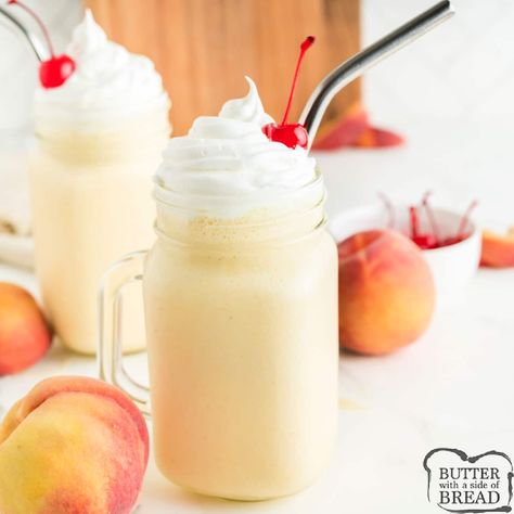 Easy Peach Milkshakes Peach Milkshake Recipe, Soft White Bread Recipe, Italian Cream Soda Recipe, Peach Milkshake, Chick Fil A Recipe, Candy Cookies Recipes, Homemade Cream Corn, Italian Cream Soda, Copycat Chick Fil A