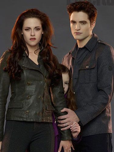 Stephenie Meyer Books, Twilight Videos, Twilight Renesmee, Twilight Scenes, Twilight Outfits, Twilight Saga Breaking Dawn, Twilight Bella, Robert Pattinson Twilight, Twilight Breaking Dawn