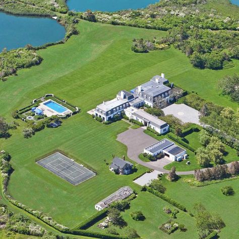 The Hamptons Houses, Hamptons Ny, Farm Estate, Family Compound, Expensive Homes, Farm Layout, Equestrian Facilities, Family Estate, Tennis Courts