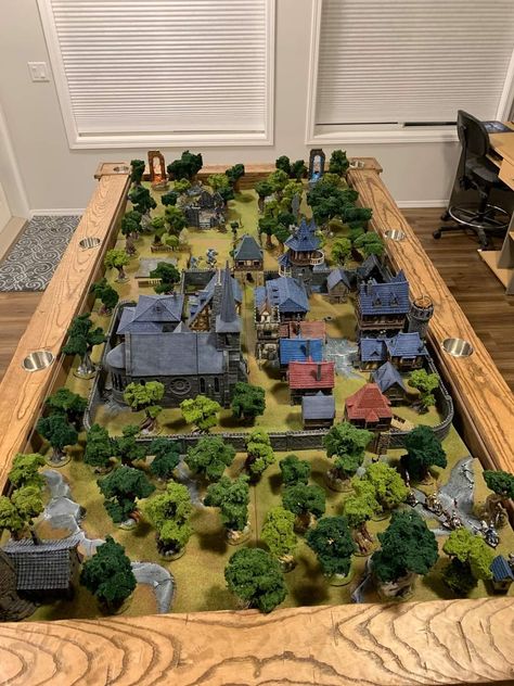 Diy Terrain Miniatures, Dnd Model Scenery, Dnd Miniatures Terrain, D&d Terrain, Dnd Diorama, Wargaming Room, Dnd Terrain Diy, Wargame Table, Dungeons And Dragons Diy