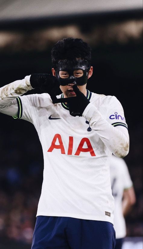 #sonheungmin Tottenham Hotspur Wallpaper, Epic Wallpaper, Football Mask, Soccer Highlights, S Letter Images, Soccer Photography, Soccer Season, Football Players Images, Tottenham Hotspur Fc