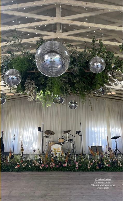 Garden Disco Wedding, Weeding Decoration Inside, Disco Ball Ceiling Wedding, Disco Ball And Greenery Ceiling, Greenery And Disco Balls Wedding, Grad Themes, Disco Reception, Disco Ball Flower Installation, Disco Ball Installation Wedding