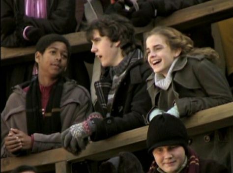 Harry Potter Behind The Scenes, Harry Potter Bts, Harry Potter Script, Hogwarts Shifting, Shifting To Hogwarts, Matthew Lewis, Neville Longbottom, Chaotic Academia, Harry Potter Dr