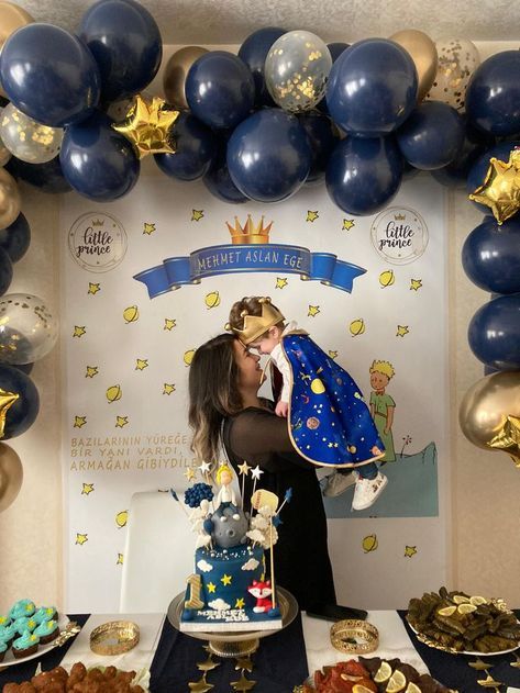 Little Prince Theme 1st Birthday, Prince Theme Party, Happy Birthday B, Prince Theme, Baby Birthday Decorations, Prince Birthday, Baby Birthday Themes, Baby Shawer, Baby Boy 1st Birthday