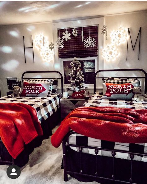 My Love Photo, Merry Monday, Monday Christmas, Holiday Room, Bedroom Decorations, Christmas Bedding, Christmas Decorations Bedroom, Christmas Room Decor, Christmas Bedroom