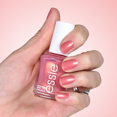 Essie Nail Polish - Let It Glow Mani Colors, Witches Pot, Coral Nail, Essie Nail Polish Colors, Coral Nail Polish, Nails Essie, Essie Colors, Essie Nail Colors, 4th Of July Nails