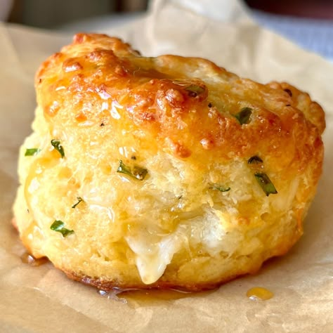 Goat Cheese & Chive Biscuits — Violet Cooks Things Onion Chive Biscuits, Bread With Goat Cheese, Goat Cheese Biscuits, How To Eat Goat Cheese, Goat Cheese Sandwich Recipes, Sheep Cheese Recipes, Stuffed Scones, Goat Cheese Recipes Dinner, Violet Cooks