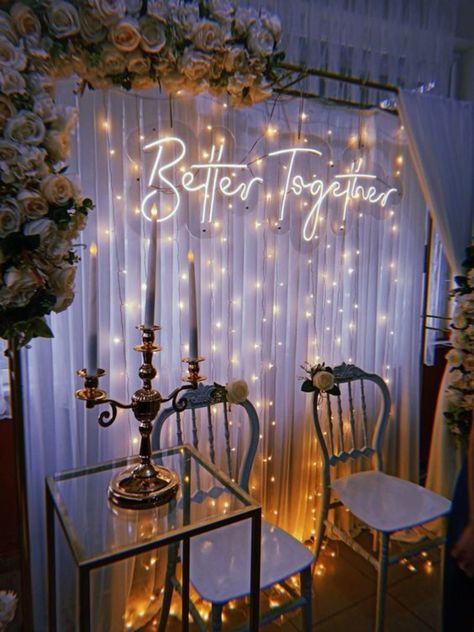 Diy Wedding Backdrops, Fairy Light Backdrops, Wedding Backdrop Ideas, Gothic Wedding Theme, Diwali Decorations At Home, Boxwood Hedge, Easy Fall Decor, Wedding Decorations On A Budget, Wedding Backdrops