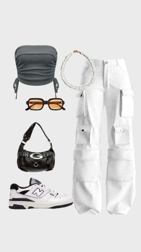 How To Style Grey Cargo Pants, White Pants Outfit Aesthetic, Cute Cargo Pants Outfits, Fashion Magazine Aesthetic, White Cargo Pants Outfit, Cargo Pants Outfit Ideas, Outfit Cargo Pants, Cargo Pants Fashion, Grey Tube Top