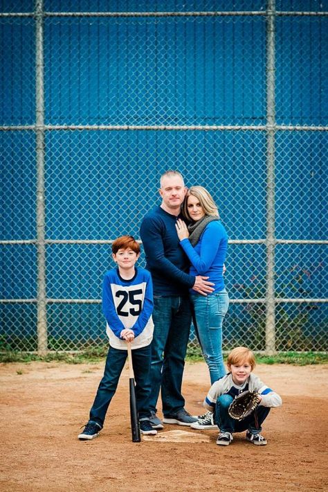 Baseball Field Family Photoshoot, Baseball Couples, Couples Stuff, Field Photos, Baseball Family, Family Holiday Cards, 2024 Family, First Year Photos, Family Picture Poses