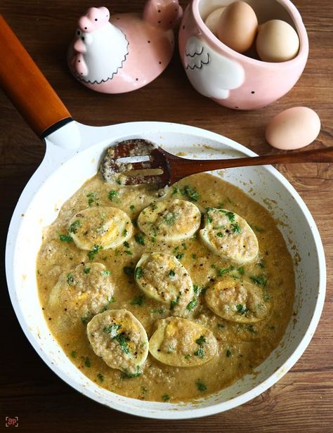 Egg malai masala recipe - A simple delicious egg gravy which serves as a great sidedish for roti, naan, pulao etc. Egg Gravy Recipe, Egg Gravy, Egg Masala, Tomato Dishes, Eid Food, Eggless Cake Recipe, Egg Curry, Eggless Cake, Tasty Recipes Videos