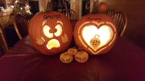 Pumpkin Pregnant Costume, Pumkin Carving Ideas Pregnant, Pumpkin Halloween Costume Pregnant, Pregnancy Pumpkin Carving, Pregnant Pumpkin Carving, Pumpkin Carving Pregnancy Ideas, Pumpkin Belly Pregnant, Pumpkin Pregnancy Announcement, Baby Christmas Crafts