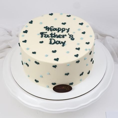 To all the Dad's out there ❤️ Happy Father's Day 💙 Thank you to all the kids who made us a part of making your Dad feel special 😍 Cake Fathers Day, Happy Fathers Day Cake, Father's Day Cake, Simple Birthday Decorations, Fathers Day Cake, Simple Birthday, Happy Father's Day, Cake Shop, Feel Special