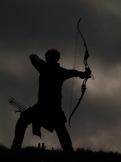 Male Archer Aesthetic, Archer Aesthetic Male, Theodore Aesthetic, Male Assassin Aesthetic, Childe Aesthetic, Archer Aesthetic, Vigilante Aesthetic, The Wrath And The Dawn, Archery Aesthetic