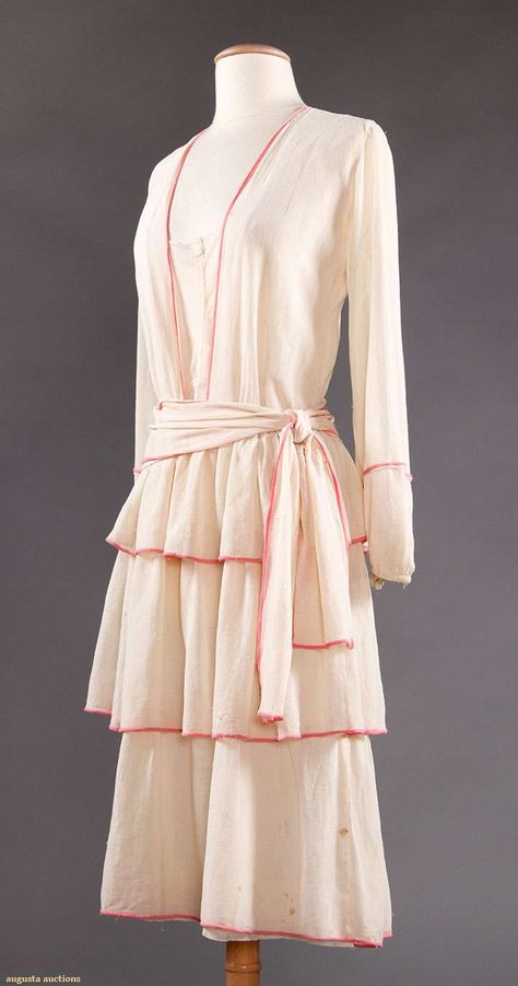 ca. 1920 Summer Day Dresses, 1920 Fashion, 20th Century Fashion, History Fashion, 20s Fashion, 1920s Dress, Clothing And Textile, 20's Dress, 1920s Fashion