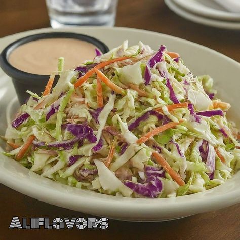 Bonefish Grill Coleslaw Recipe - Ali Flavors Ukrops Chicken Salad Recipe, Wawa Chicken Salad Recipe, Bonefish Grill Recipes, Tangy Coleslaw, Cabbage Slaw Recipes, Teriyaki Sauce Recipe, Tuna Casserole Recipes, Bonefish Grill, Salad Sauce