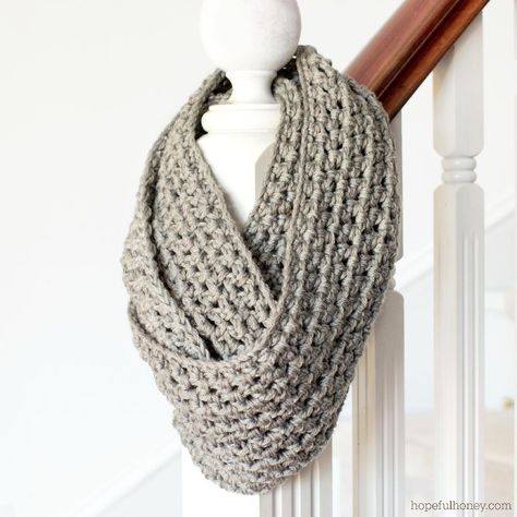 Crochet infinity scarf free pattern