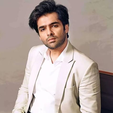 Ram Pothineni Hd Pics, Ram Potheneni, South Actors, Ram Pothineni, Telugu Hero, Photography Name Logo, South Hero, Black And White Instagram, Mens Haircuts