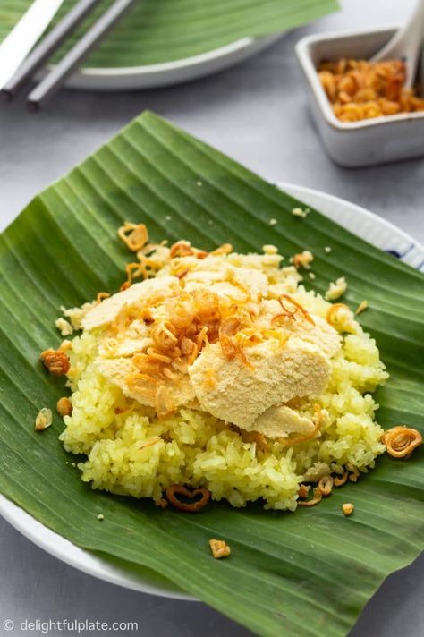 Vietnamese Sticky Rice, Vietnamese Street Food, Vietnam Food, Classic Breakfast, Fried Shallots, Vietnamese Cuisine, Mung Bean, Sticky Rice, Vietnamese Recipes