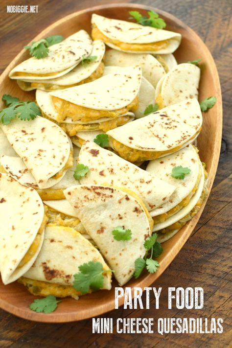 Mini Tortilla Recipes Appetizers, Mini Burrito Appetizers, Mexican Individual Appetizers, Party Quesadillas Appetizers, Cheese Quesadilla Appetizers, Mexican Bites Appetizers, Mexican Food Small Bites, Quesadilla Appetizers Mini, Mini Cheese Quesadillas