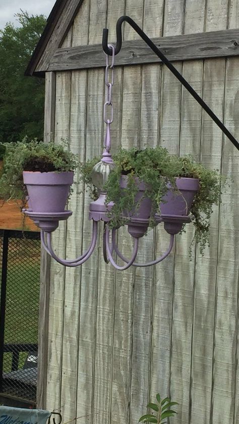 Upcycled Lampshade Garden, Garden Chandelier Ideas, Outdoor Chandelier Ideas, Chandelier Upcycle, Garden Upcycle Ideas, Inside Greenhouse, Upcycled Chandelier, Diy Candelabra, Blanket Business