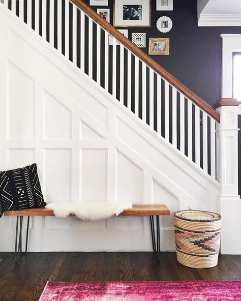 Whitney (Clappe) Utesch on Instagram: “Today I scored this large woven basket at an auction. Thank goodness that old biddy backed down because I was prepared to take out a second mortgage for it. Jk but I do turn into a psycho at auctions.” Stairs Bench, Ideas Under The Stairs, Entrance Ideas Entryway, Foyer With Stairs, Farmhouse Dining Benches, Stairwell Wall, Rustic Staircase, Entryway Stairs, Rustic Stairs