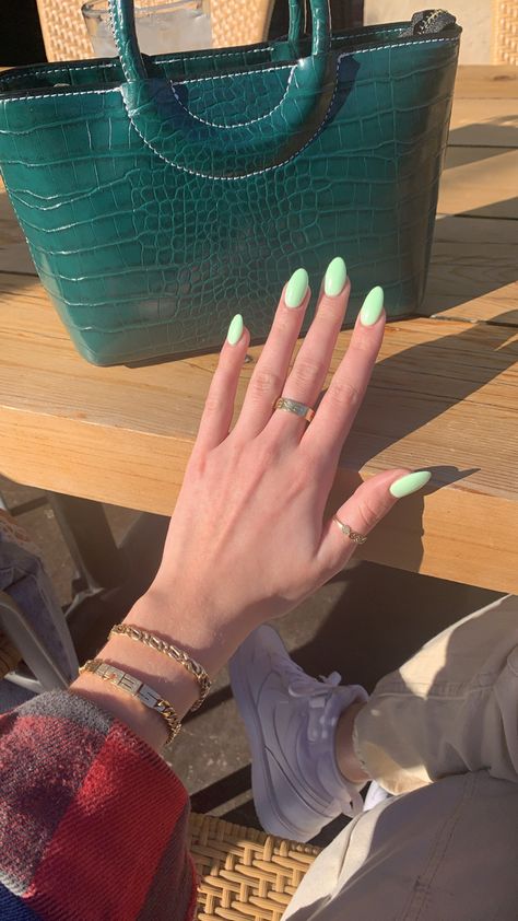 Basic Nails Colors Simple, Very Light Green Nails, Pastel Green Coffin Acrylic Nails, Mint Green Oval Nails, Light Green Round Nails, Soft Lime Green Nails, Neon Green Manicure, Light Green Nails Almond Shape, Pale Green Gel Nails