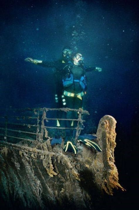 Titanic Aesthetic, Titanic Underwater, Real Titanic, Titanic Rose, Titanic Wreck, Titanic Photos, Scuba Diving Quotes, Ship Wrecks, Titanic History